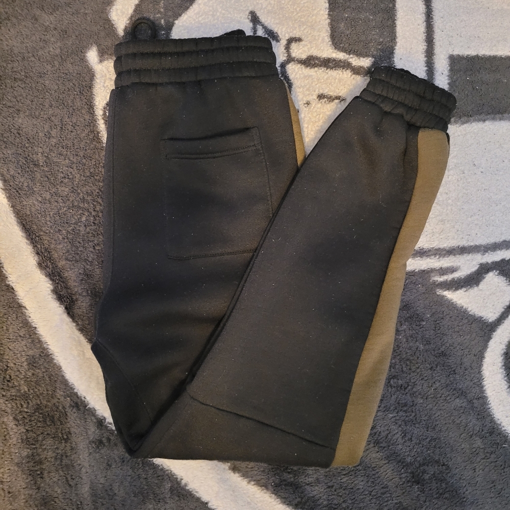 Vitamins Joggers For Men